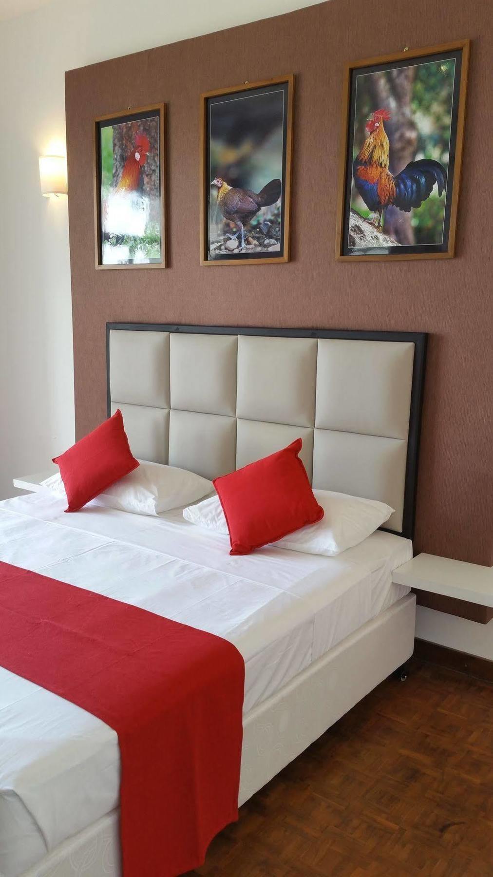 Jade Green Hotel Хамбантота Экстерьер фото